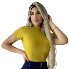 Blusa Feminina Manga Curta cor Amarelo Mostarda - Lojas 44