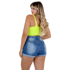 Short Feminino Jeans Cós Alto: esbanje elegância. - comprar online