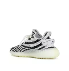 Adidas Yeezy Boost 350 V2 Zebra - G45 outfit