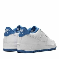 Nike Air Force 1 White Light Photo Blue en internet