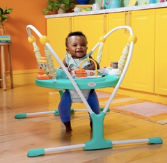 Saltador con actividades Cooking Up Fun Bright Starts