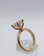 Anillo Oro Rosado 18k pétalos y Diamante de laboratorio de 1 Quilate