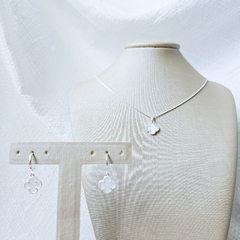 Conjunto Trevo White Charm