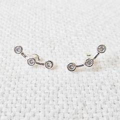 Brinco Ear Cuff Brilho Eterno na internet