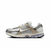 TÊNIS NIKE AIR ZOOM VOMERO 5 "BRANCO CINZA DOURADO " (PRAZO DE ATÉ 20 DIAS PARA ENTREGA) - FRETE GRÁTIS BR - comprar online