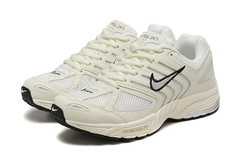 TÊNIS NIKE AIR PEGASUS 2K5 "CREME" (PRAZO DE ATÉ 20 DIAS PARA ENTREGA) - FRETE GRÁTIS BR na internet