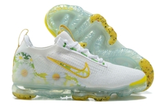 TÊNIS NIKE VAPORMAX 2021 "BRANCO AMARELO FLORAL" (PRAZO DE ATÉ 20 DIAS PARA ENTREGA) - FRETE GRÁTIS BR na internet