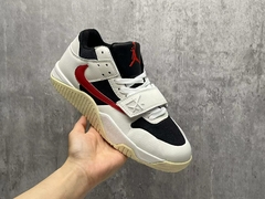 TÊNIS NIKE AIR JORDAN JUMPMAN JACK TR UNIVERSITY RED X TRAVIS SCOTT (PRAZO DE ATÉ 20 DIAS PARA ENTREGA) - FRETE GRÁTIS BR - comprar online