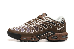 TÊNIS NIKE AIR MAX PLUS TN DRIFT "MARRON" (PRAZO DE ATÉ 20 DIAS PARA ENTREGA) - FRETE GRÁTIS BR - comprar online