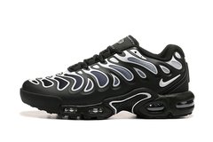 TÊNIS NIKE AIR MAX PLUS TN DRIFT "PRETO BRANCO CINZA" (PRAZO DE ATÉ 20 DIAS PARA ENTREGA) - FRETE GRÁTIS BR - comprar online