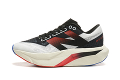 TÊNIS NEW BALANCE FUELCELL REBEL V4 "BRANCO PRETO VERMELHO" (PRAZO DE ATÉ 20 DIAS PARA ENTREGA) - FRETE GRÁTIS BR - comprar online
