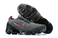 TÊNIS NIKE VAPORMAX 3 "CINZA VERMELHO" (PRAZO DE ATÉ 20 DIAS PARA ENTREGA) - FRETE GRÁTIS BR na internet