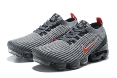 TÊNIS NIKE VAPORMAX 3 "CINZA VERMELHO" (PRAZO DE ATÉ 20 DIAS PARA ENTREGA) - FRETE GRÁTIS BR - comprar online