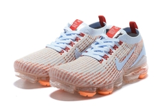 TÊNIS NIKE VAPORMAX 3 FEMININO "BRANCO LARANJA" (PRAZO DE ATÉ 20 DIAS PARA ENTREGA) - FRETE GRÁTIS BR - comprar online