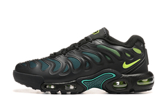 TÊNIS NIKE AIR MAX PLUS TN DRIFT "PRETO VERDE" (PRAZO DE ATÉ 20 DIAS PARA ENTREGA) - FRETE GRÁTIS BR - comprar online