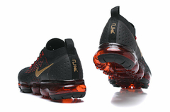 TÊNIS NIKE VAPORMAX 2 (2019) "ANO NOVO CHINÊS" (PRAZO DE ATÉ 20 DIAS PARA ENTREGA) - FRETE GRÁTIS BR - comprar online