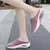 Almofada de ar deslizamento-em sapatos de caminhada femininos ortopédicos diabéticos senhoras plataforma mules malha chinelos leves cunha tênis feminino - tienda online