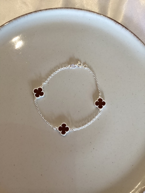 Pulseira Trevo em Prata 925 - Marrom - comprar online