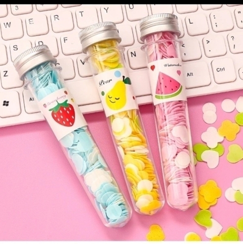 Jabon en petalos en tubo