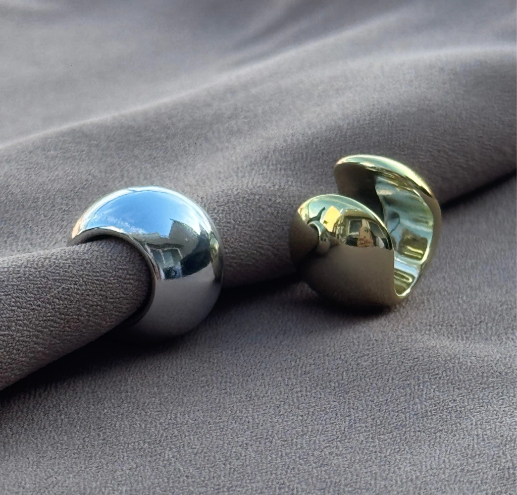Cuff Almare