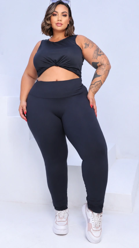 Calça Legging de Poliamida Preta Plus Size