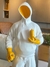 Escultura de Resina Spray Amarelo - Casa&Tal