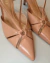 Scarpin Slingback Roma Amarula - loja online