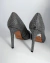 Scarpin Aveludado Cinza Rocca - loja online