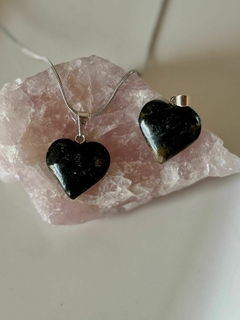Dije corazón Ónix Negro