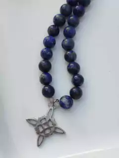 Collar Lapislázuli con dije Nudo de Bruja