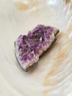 Imagen de Cristal natural "Drusas de Amatista"