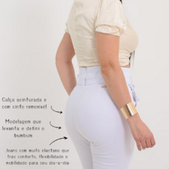 Calça branca jeans feminina skinny lycra modeladora - Frau Luiza