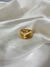 Anel duplo dourado na internet