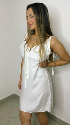 Vestido Yara na internet