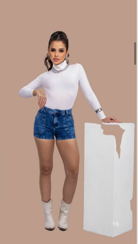 SHORT BOLSO REDONDO - comprar online