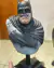 Batman - Busto na internet