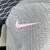Camisa Tottenham Treino 23/24 - Jogador Nike Masculina - Cinza com detalhes em rosa e amarelo - CAMISAS DE FUTEBOL | DDD 21 Sports