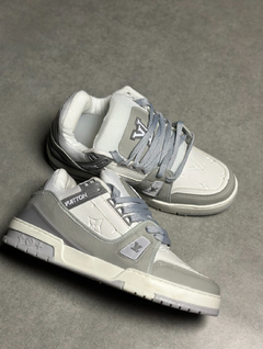 LV trainer cinza - comprar online