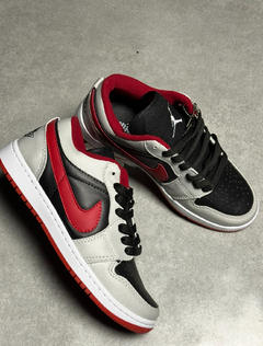 Dunk Low vermelho c/cinza - comprar online