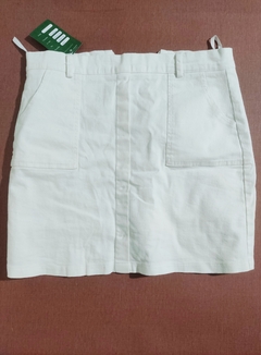 Shorts Saia Branco na internet