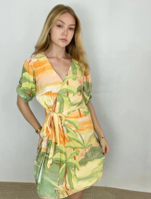 Vestido Feminino Estampado Transpassado Manga Curta
