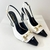 Noa - Scarpin Slingback Preto e Branco salto retangular