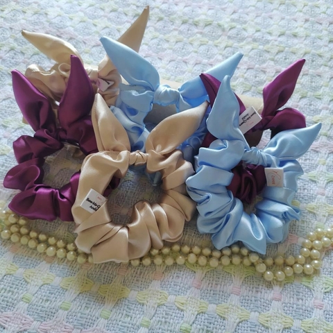 Banner da categoria Scrunchie com Laço de Cetim