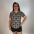 Blusa de Manga Feminina em Liganete com Botão Delicado no Pescoço Ideal para Todas as Ocasiões - loja online
