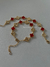 Pulseira trevo lisa & pedra vermelha dourada - comprar online
