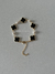 Pulseira trevo G preta & pérola barroca dourada - comprar online