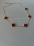 Colar trevo vermelho G dourado - comprar online