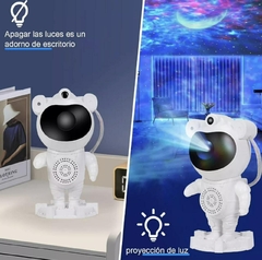 Parlante Astronauta Con Proyector - ChicByK