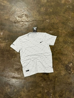 Remera Nike Dri Fit (calidad Premium) - ChicByK