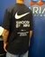 NIKE BY SWOOSH OVERSIZED na internet